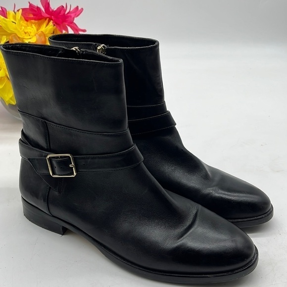 Ann Taylor Black Leather Ankle Boots Sz 8. BAB2117C - Picture 1 of 9